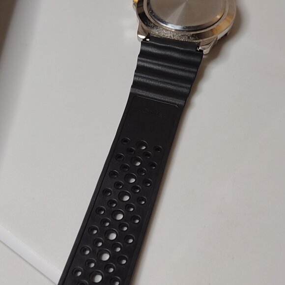 Glow In The Dark Vintage Sports Illustrated Watch - Picture 12 of 15